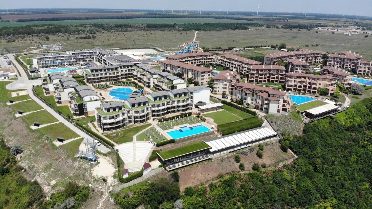 Topola Skies Resort & Aquapark Kavarna Exterior photo