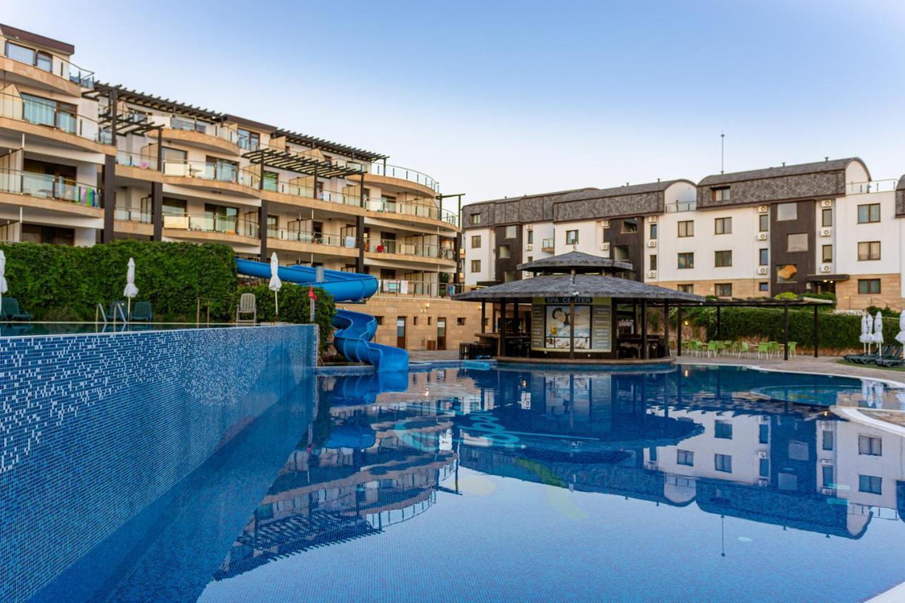 Topola Skies Resort & Aquapark Kavarna Exterior photo